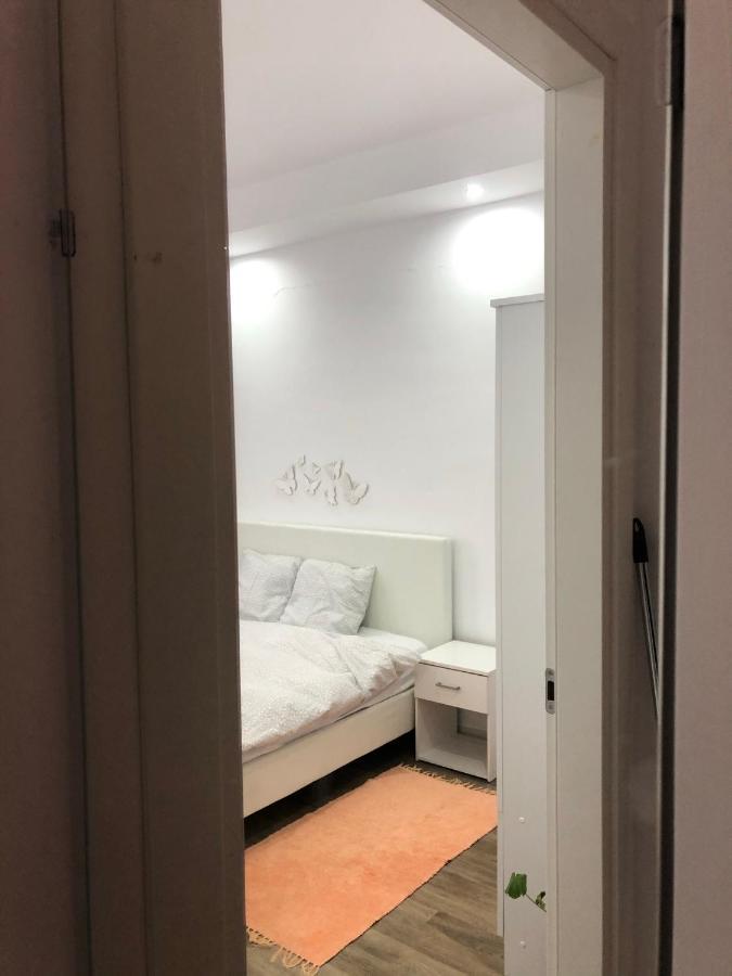 Dora High Life - North Apartamento Stefanestii de Jos Exterior foto